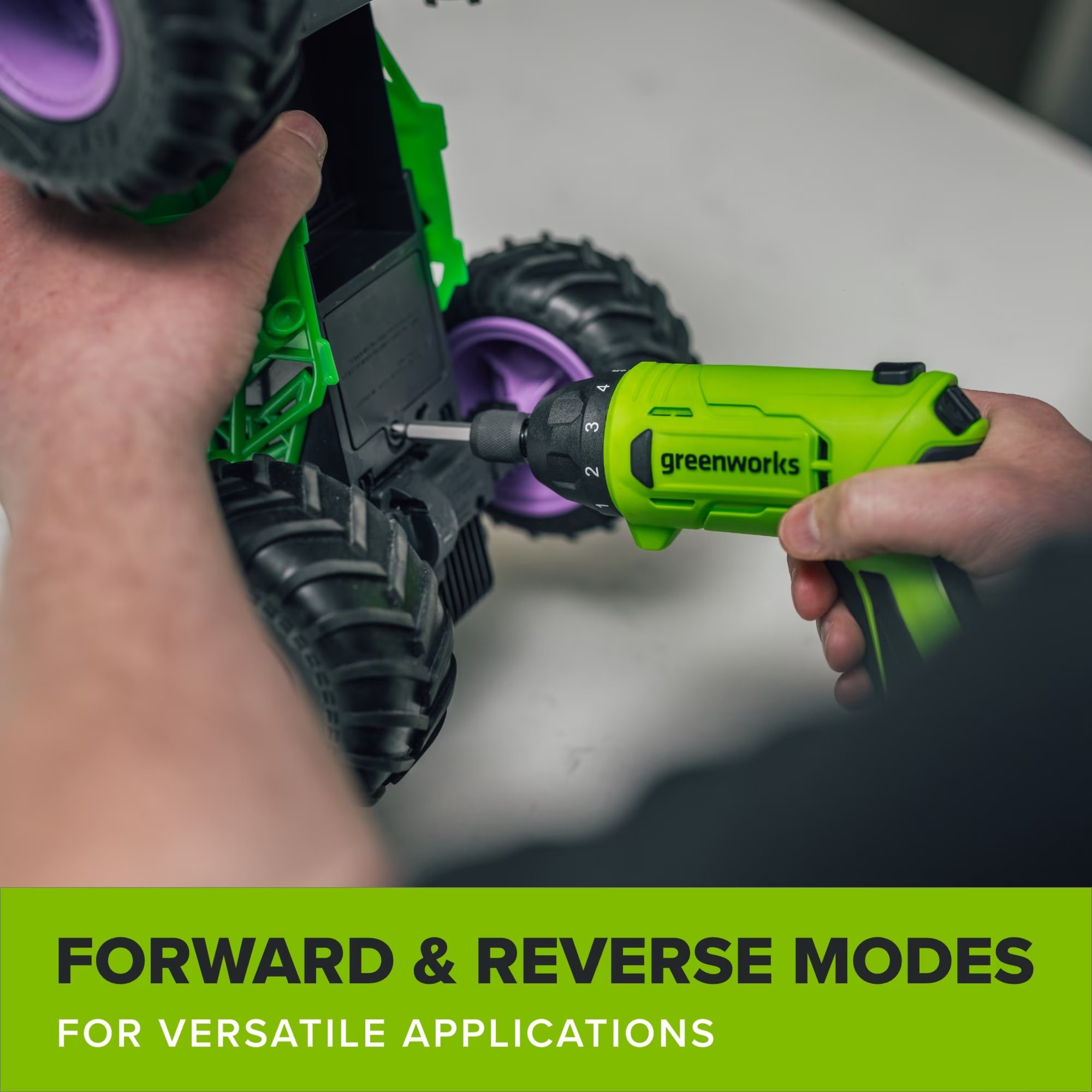 Greenworks 8V Dual-Position Screwdriver Kit — image 2