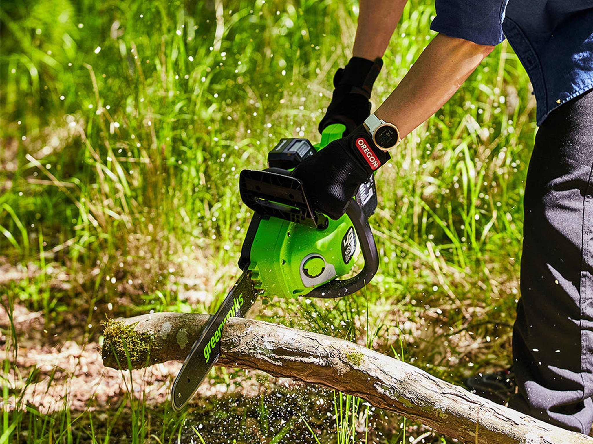 Greenworks 24Vx2 Chainsaw 14" Brushless  4.0Ah Kit — image 5
